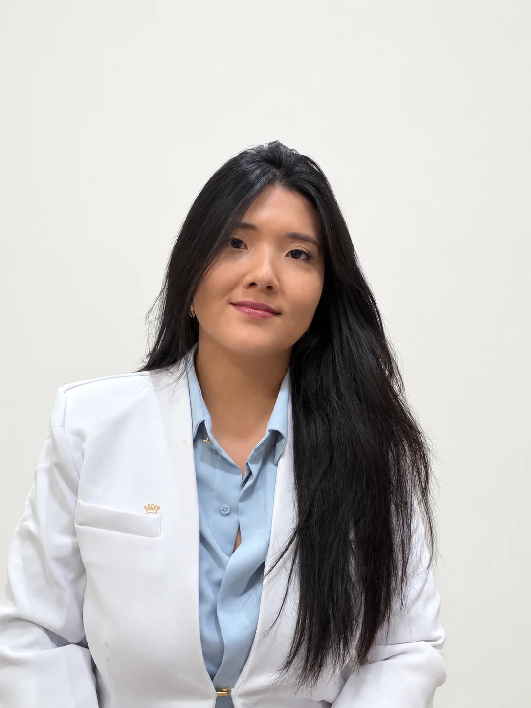 Retrato editorial da Dra. Lilian Watanabe
